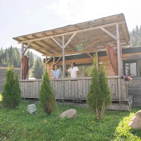 Eirl Dolomites Retreat Frühstückspension 3*