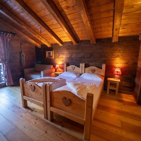 Eirl Dolomites Retreat 4*