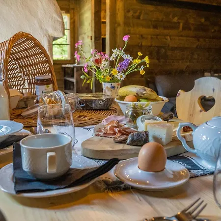 Frühstückspension Eirl Dolomites Retreat 3*