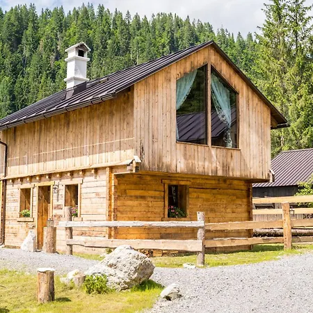 Bed & Breakfast Eirl Dolomites Retreat