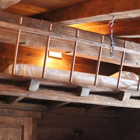 Eirl Dolomites Retreat Bed & Breakfast