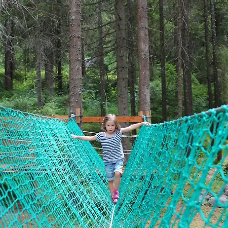 Eirl Dolomites Retreat 3*