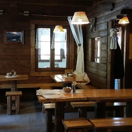 Eirl Dolomites Retreat 3*