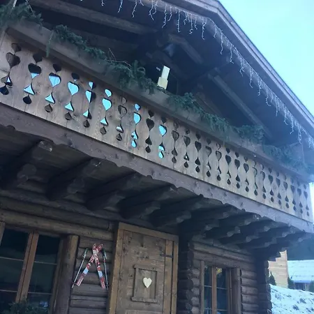Panzió Eirl Dolomites Retreat
