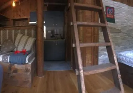 Eirl Dolomites Retreat Frühstückspension 3*