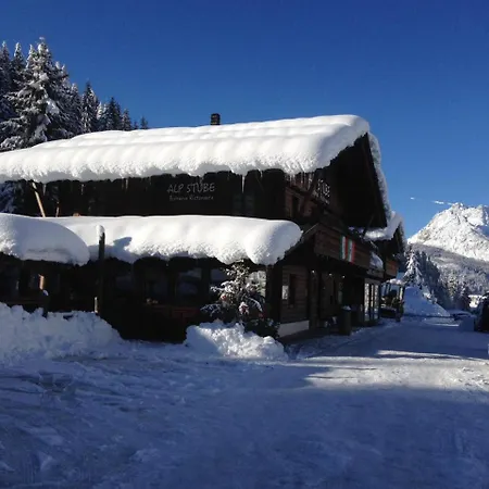 Eirl Dolomites Retreat Panzió